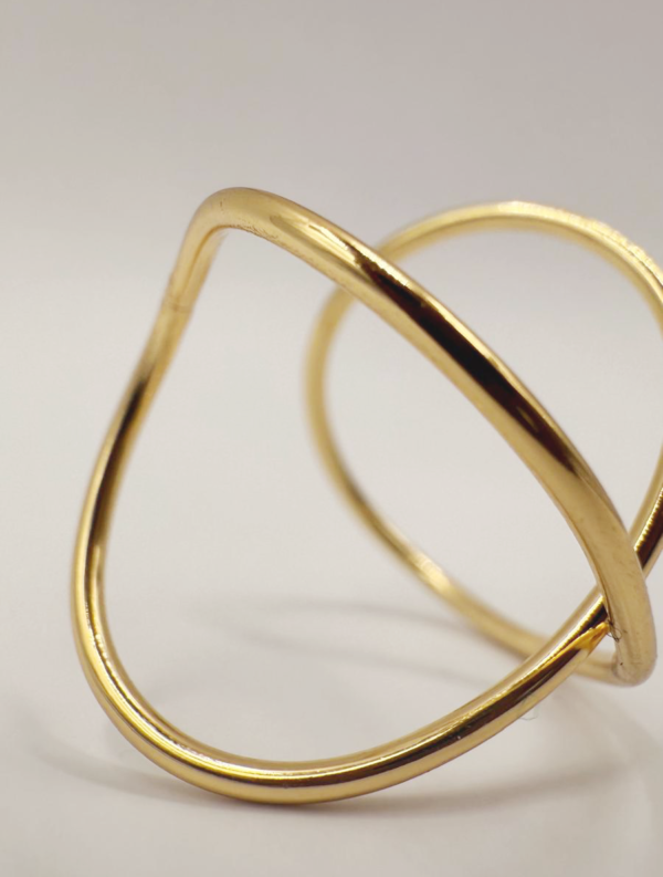 Golden Twist - Image 3